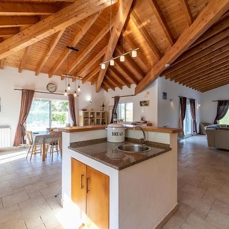 Casa Garrod - Spacious Family Villa Aljezur Exteriör bild