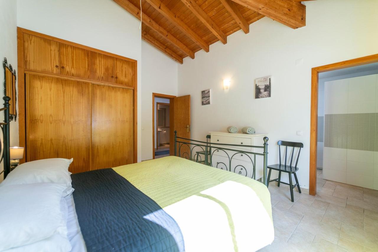 Casa Garrod - Spacious Family Villa Aljezur Exteriör bild