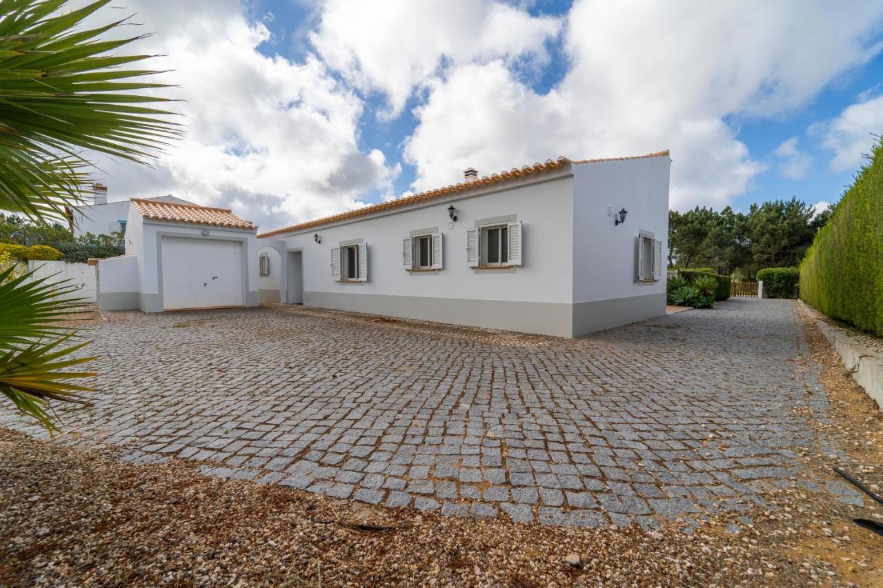 Casa Garrod - Spacious Family Villa Aljezur Exteriör bild